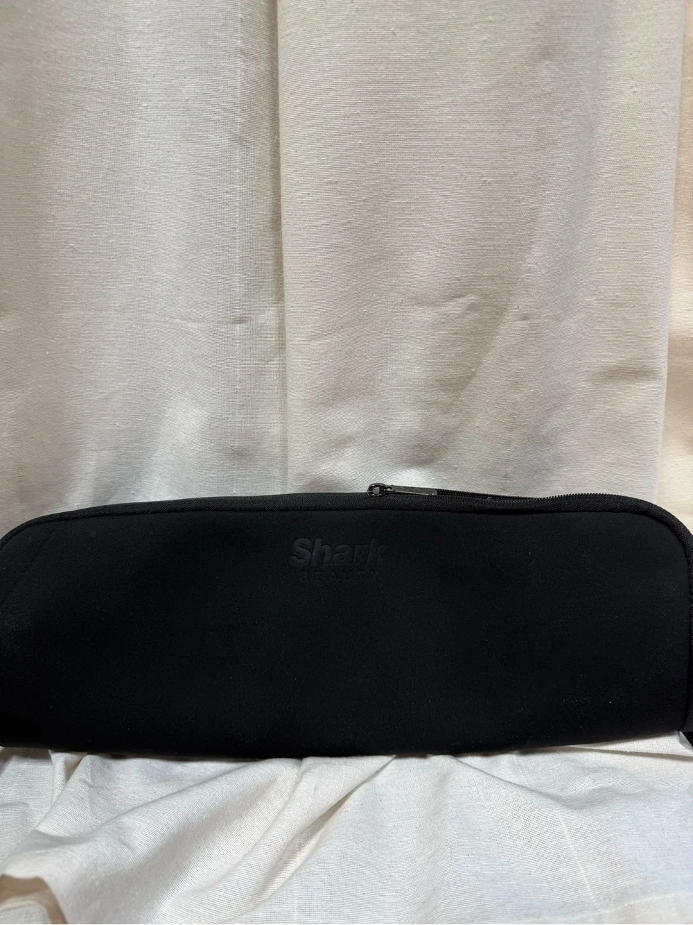 Shark SmoothStyle HT212 Heated Comb Blow Dryer Brush + Case